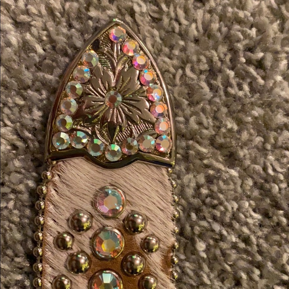 Belt - Picture 2 of 4